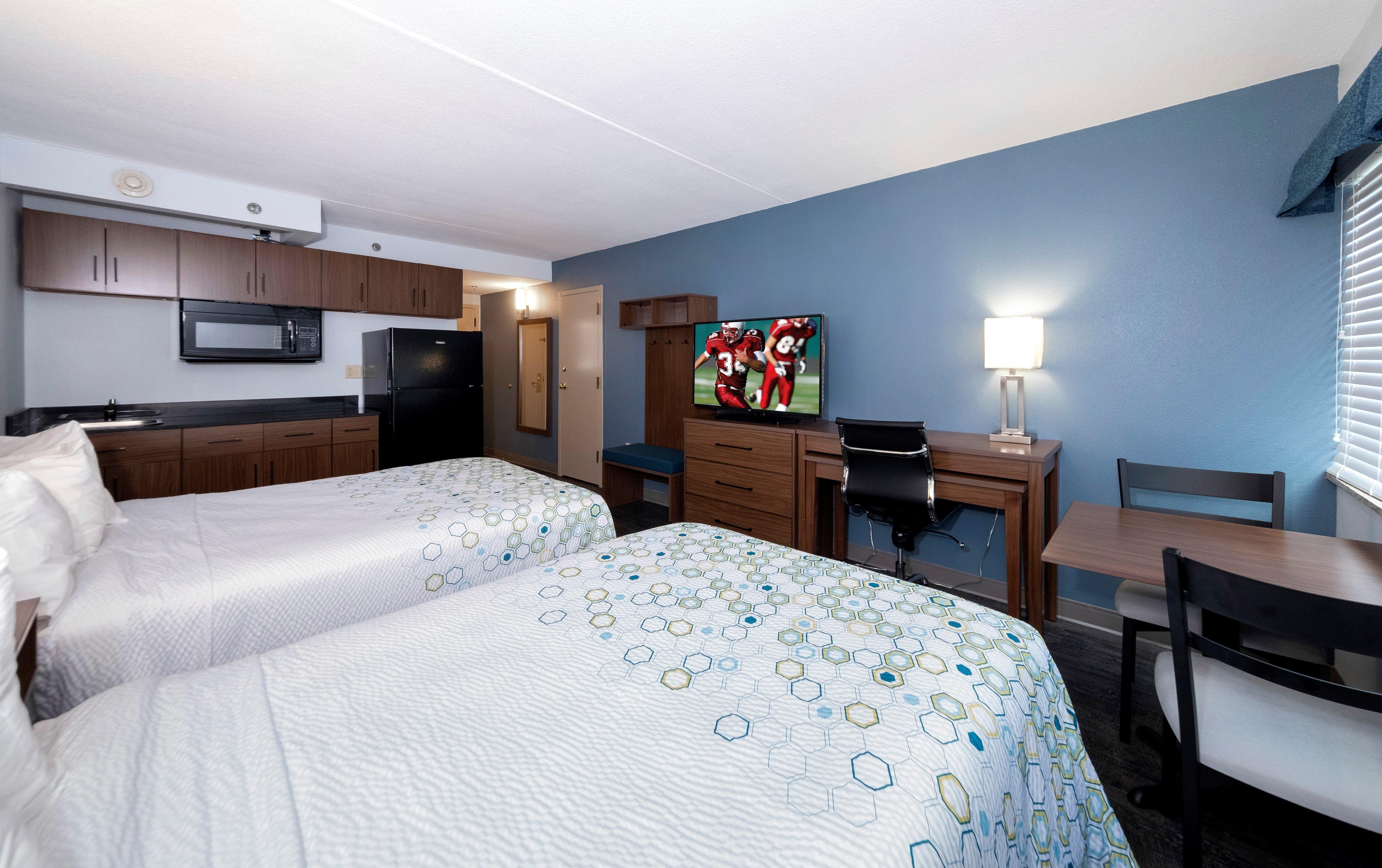 Red Roof Inn & Suites Wilmington - New Castle Ngoại thất bức ảnh